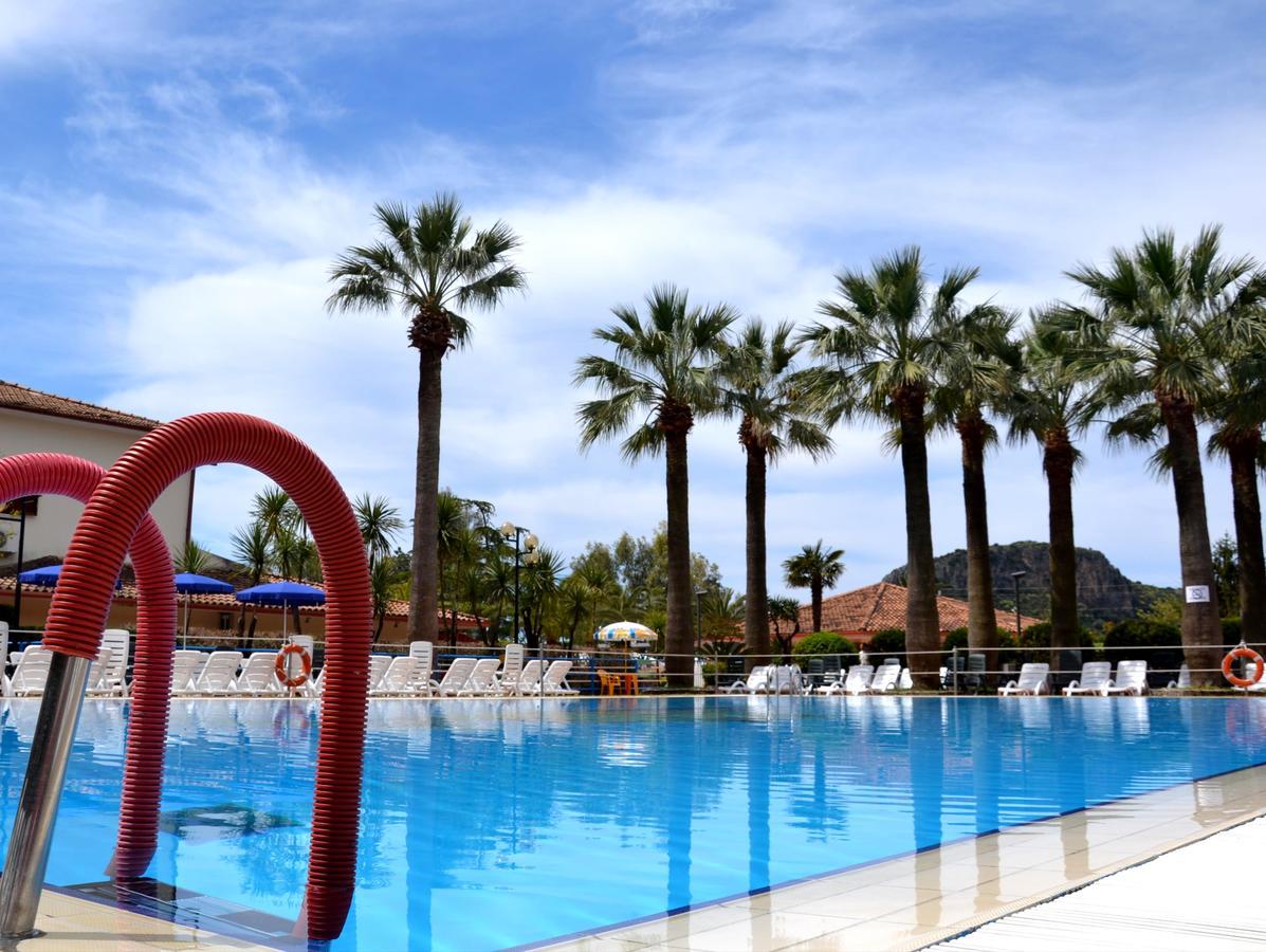 Villaggio Turistico La Mantinera - Aparthotel 3*